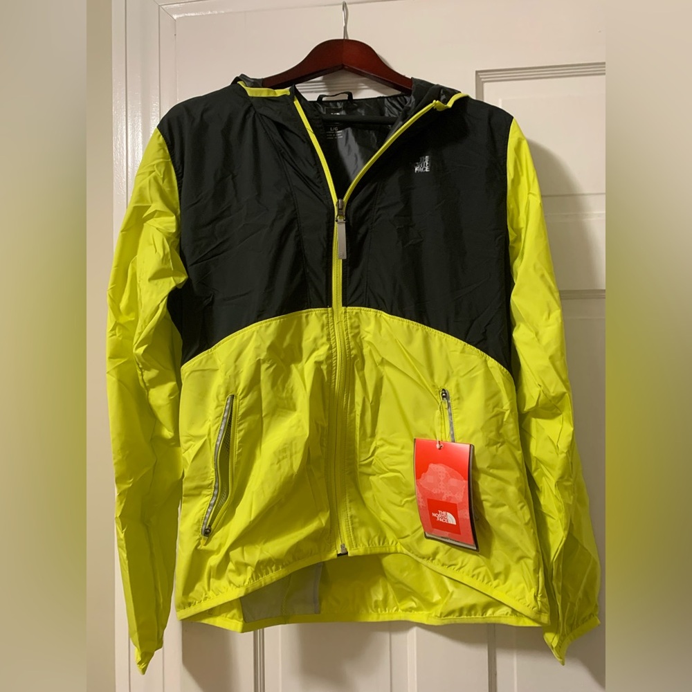 North Face nwt new water repellent sulphur green black windbreaker hood large